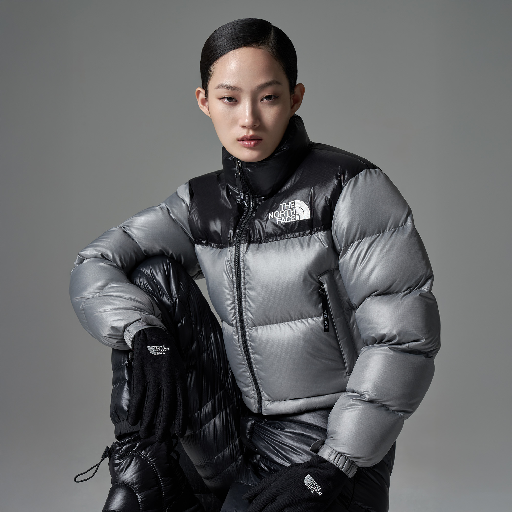 W'S NUPTSE SHORT JACKET